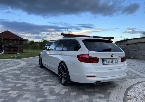 BMW Seria 3 cena 62900 przebieg: 167000, rok produkcji 2015 z Legnica małe 352